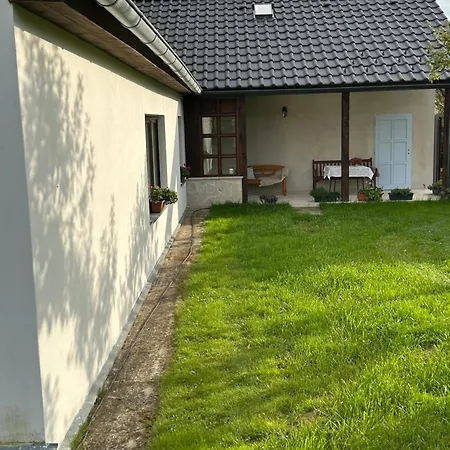 別荘 Na Konci Sveta Svetla Studena